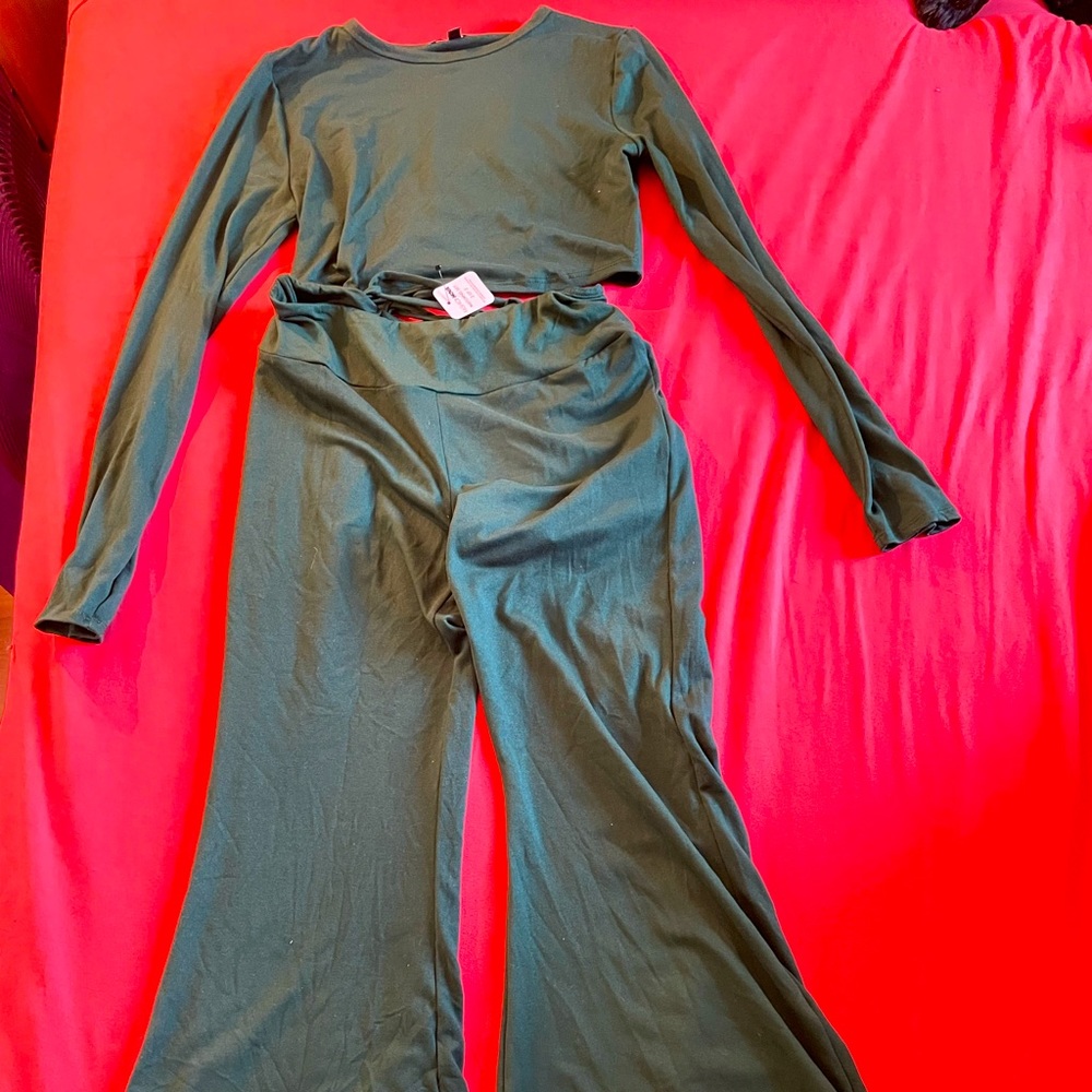 Two piece flared pants with crop top